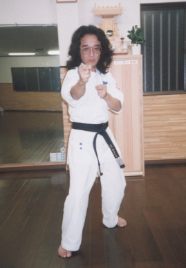 2002.4.17.karate_sizengamae4.jpg (36802 oCg)